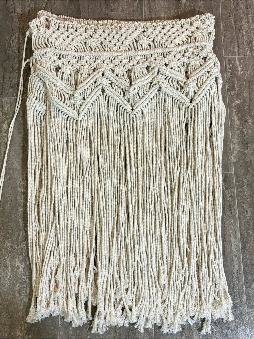 Large Boho Macrame Wall Hanging Fringe Tapestry Natural Cotton 69x29 NWOT